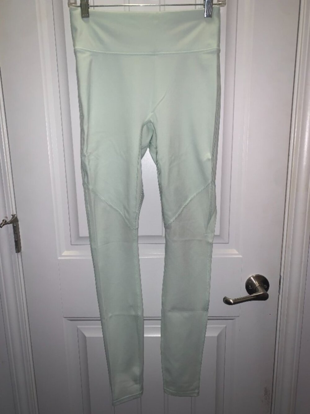 NWOT Mint Green Leggings with Pocket